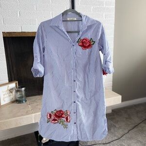 Vintage! Striped Shirt Dress with Red Floral Embroidery
